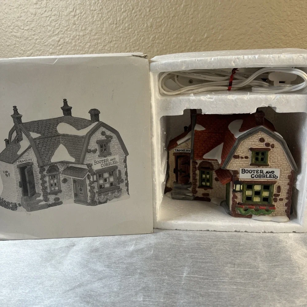 Dept. 56 Dickens' Heritage Village Series 